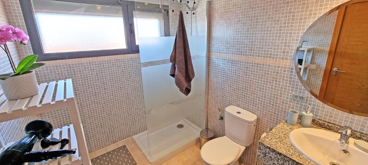 Ferienhaus Casa Caleta - Caleta Fuste - Meerblick - Pool - Glasfaserinternet Калета-де-Фусте Екстер'єр фото